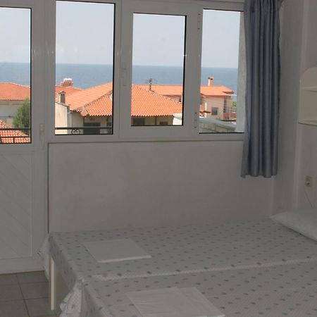 Galini Sea View Apartments Chalkidiki نيا سكيوني المظهر الخارجي الصورة